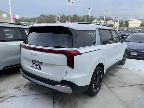 2026 Kia Carnival EX