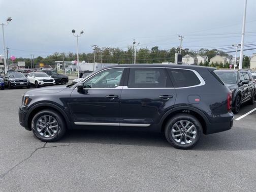 2025 Kia Telluride LX