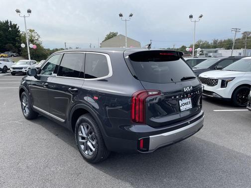 2025 Kia Telluride LX