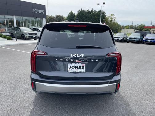 2025 Kia Telluride LX