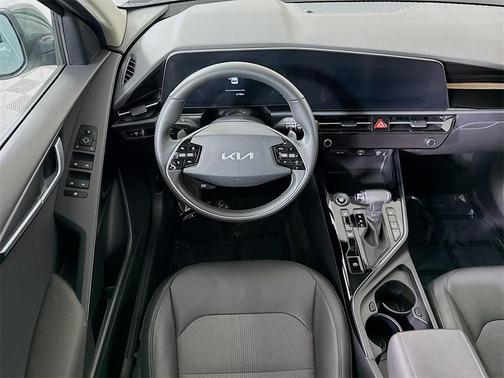 2023 Kia Niro EX