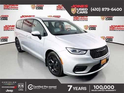 2023 Chrysler Pacifica Hybrid Touring L