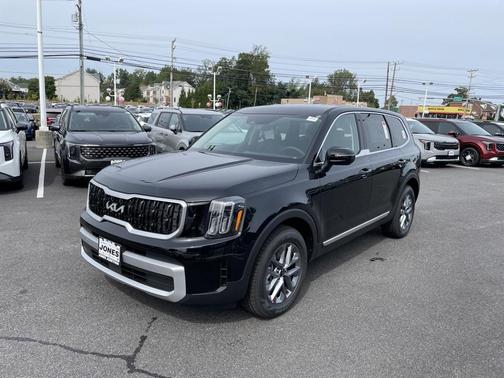 2025 Kia Telluride LX