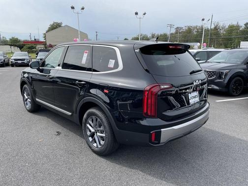 2025 Kia Telluride LX