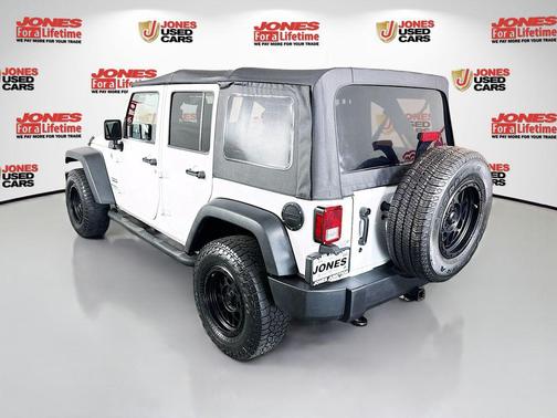 Bright White Clearcoat 2017 Jeep Wrangler Unlimited Sport