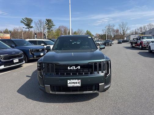 Black Jade Green 2027 Kia Telluride EX