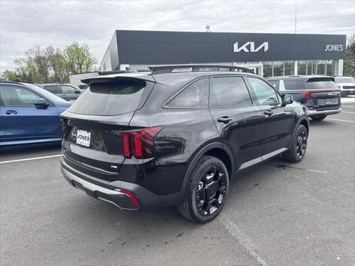 2025 Kia Sorento EX