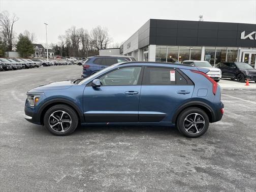 2025 Kia Niro EX