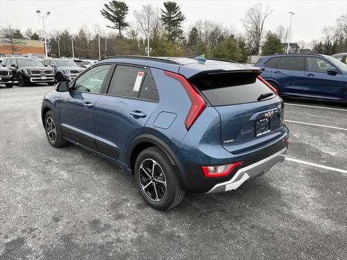 2025 Kia Niro EX