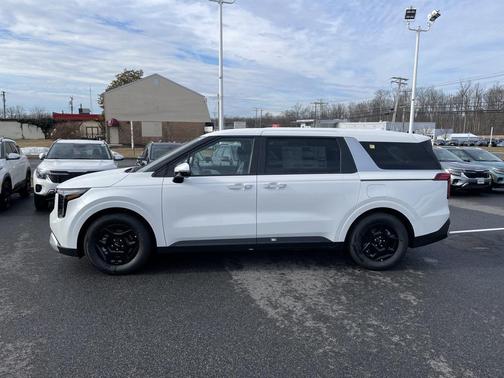 2026 Kia Carnival LXS