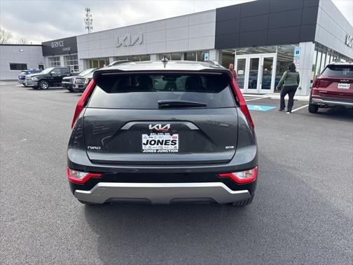2025 Kia Niro Touring