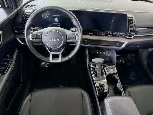 Wolf Gray 2023 Kia Sportage X-Line