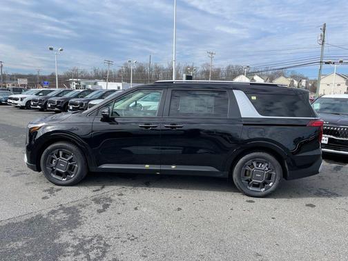 Aurora Black Pearl 2026 Kia Carnival Hybrid EX