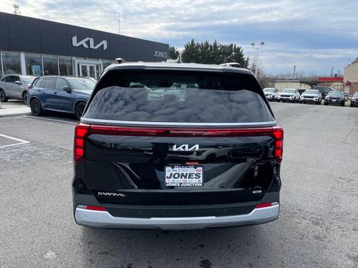 Aurora Black Pearl 2026 Kia Carnival Hybrid EX