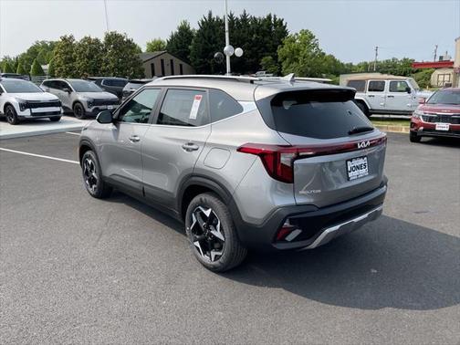 2025 Kia Seltos EX