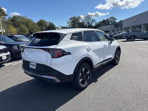 2026 Kia Sportage LX