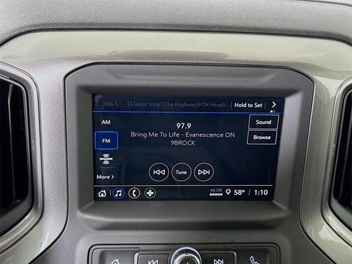 2025 Chevrolet Silverado 1500 Custom