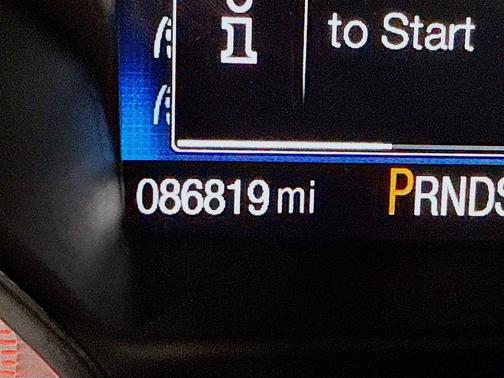 White Platinum Metallic Tri-Coat 2017 Ford Escape Titanium