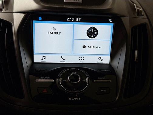 White Platinum Metallic Tri-Coat 2017 Ford Escape Titanium