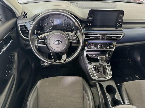 Dark Ocean Blue/White Roof 2021 Kia Seltos S