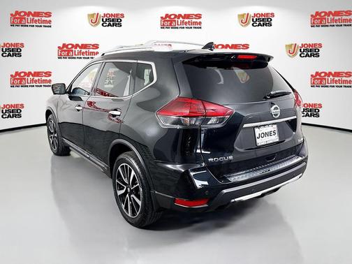 Magnetic Black Pearl 2019 Nissan Rogue SL
