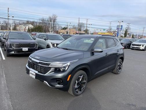 2025 Kia Seltos EX