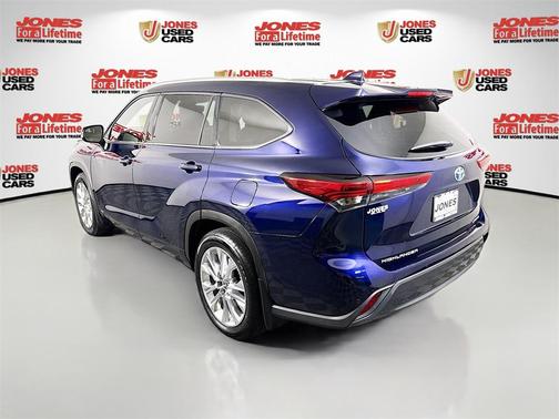 2022 Toyota Highlander Hybrid Limited