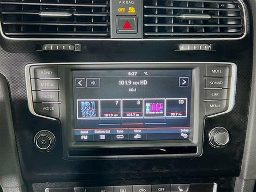 2017 Volkswagen Golf GTI 2.0T S 4-Door