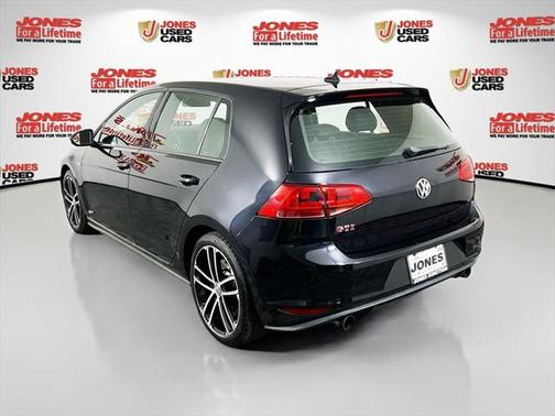 2017 Volkswagen Golf GTI 2.0T S 4-Door
