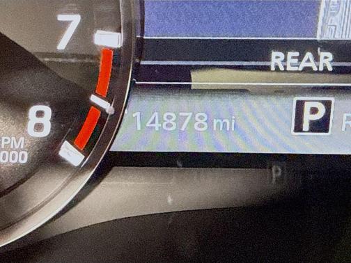 Cardinal Red Metallic Tricoat 2024 Nissan Frontier SV