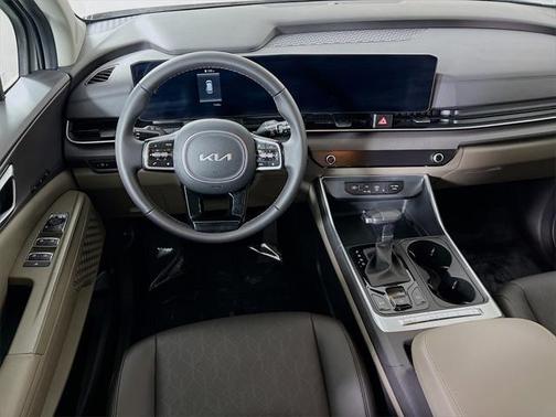 2025 Kia Carnival EX