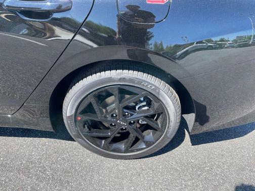 Aurora Black Pearl 2026 Kia K5 GT-Line FWD