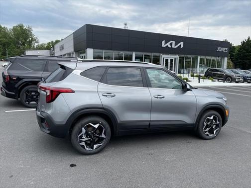 2025 Kia Seltos EX