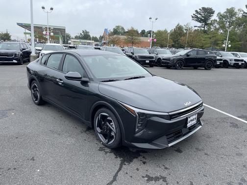 2025 Kia K4 EX