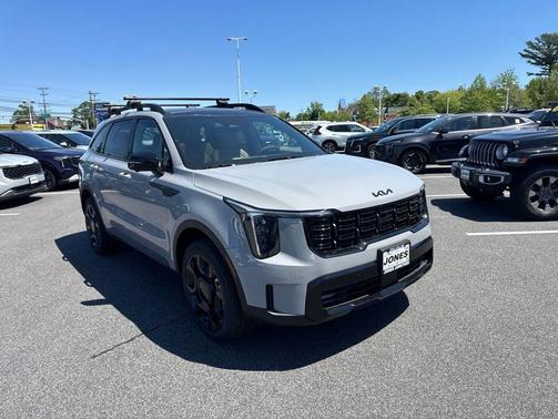 Wolf Gray 2026 Kia Sorento SX