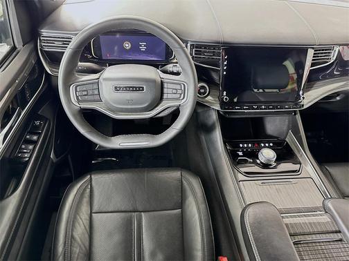 2022 Jeep Wagoneer Series II 4x4