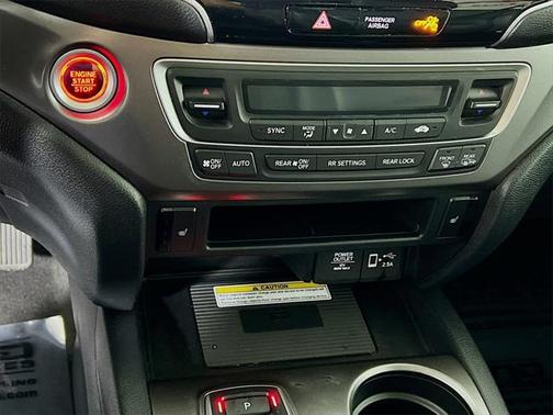 2022 Honda Pilot AWD Special Edition