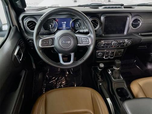 2022 Jeep Wrangler Unlimited 4xe Sahara