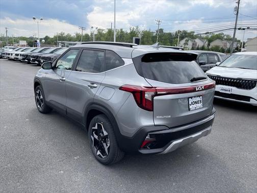 2025 Kia Seltos EX