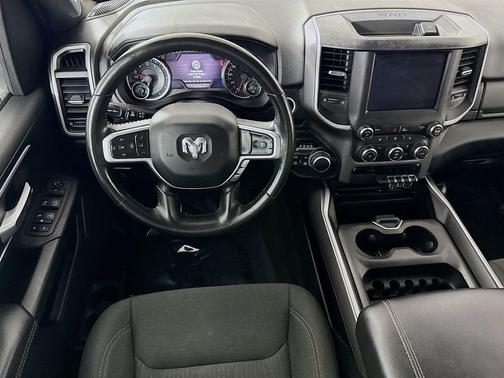 Delmonico Red Pearlcoat 2021 RAM 1500 Big Horn/Lone Star