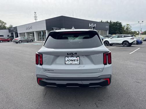 2026 Kia Sorento SX