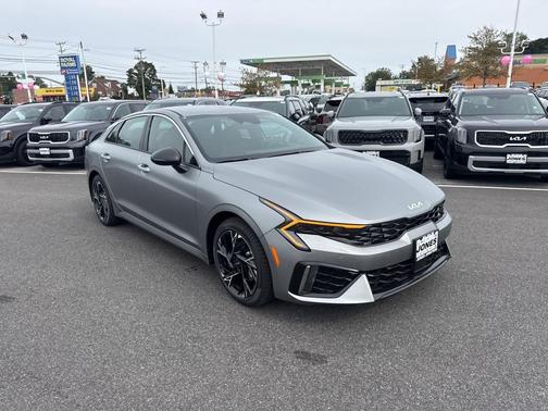 2026 Kia K5 GT-Line
