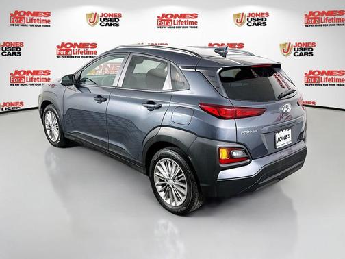 2021 Hyundai KONA SEL Plus