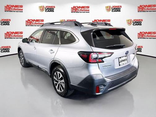 Ice Silver Metallic 2020 Subaru Outback Premium