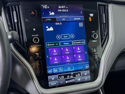 Ice Silver Metallic 2020 Subaru Outback Premium