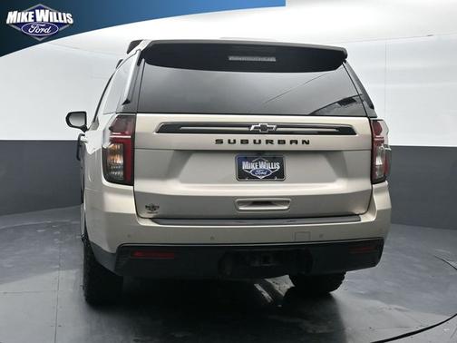2023 Chevrolet Suburban Z71