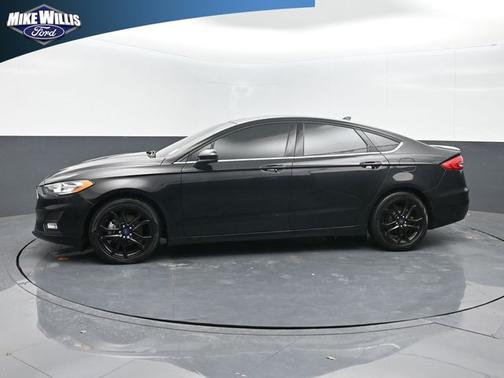 AGATE BLACK 2019 Ford Fusion SE