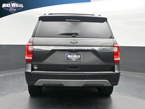 MAGNETIC METALLIC 2019 Ford Expedition XLT