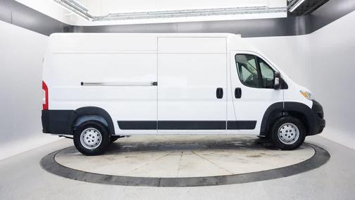 Bright White Clearcoat 2023 RAM ProMaster 2500 High Roof