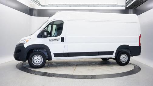 Bright White Clearcoat 2023 RAM ProMaster 2500 High Roof